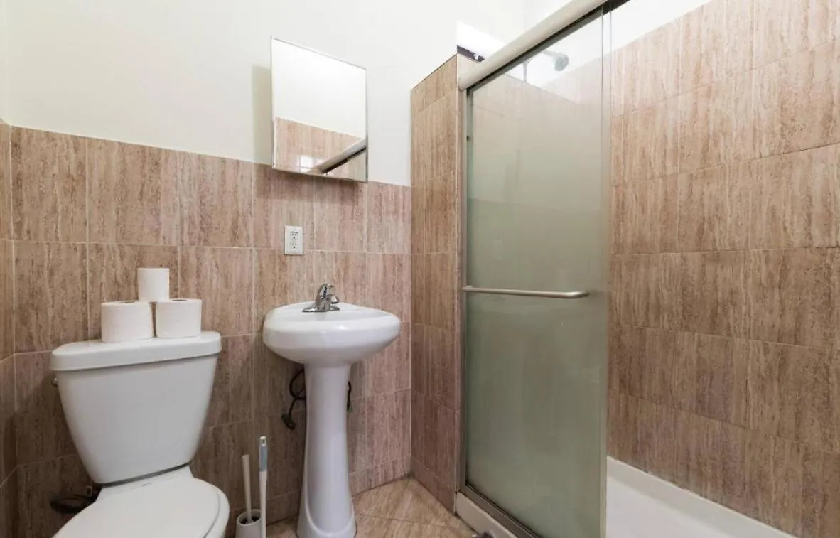 Majestic 3 Bedroom Apartment In Nyc! New York