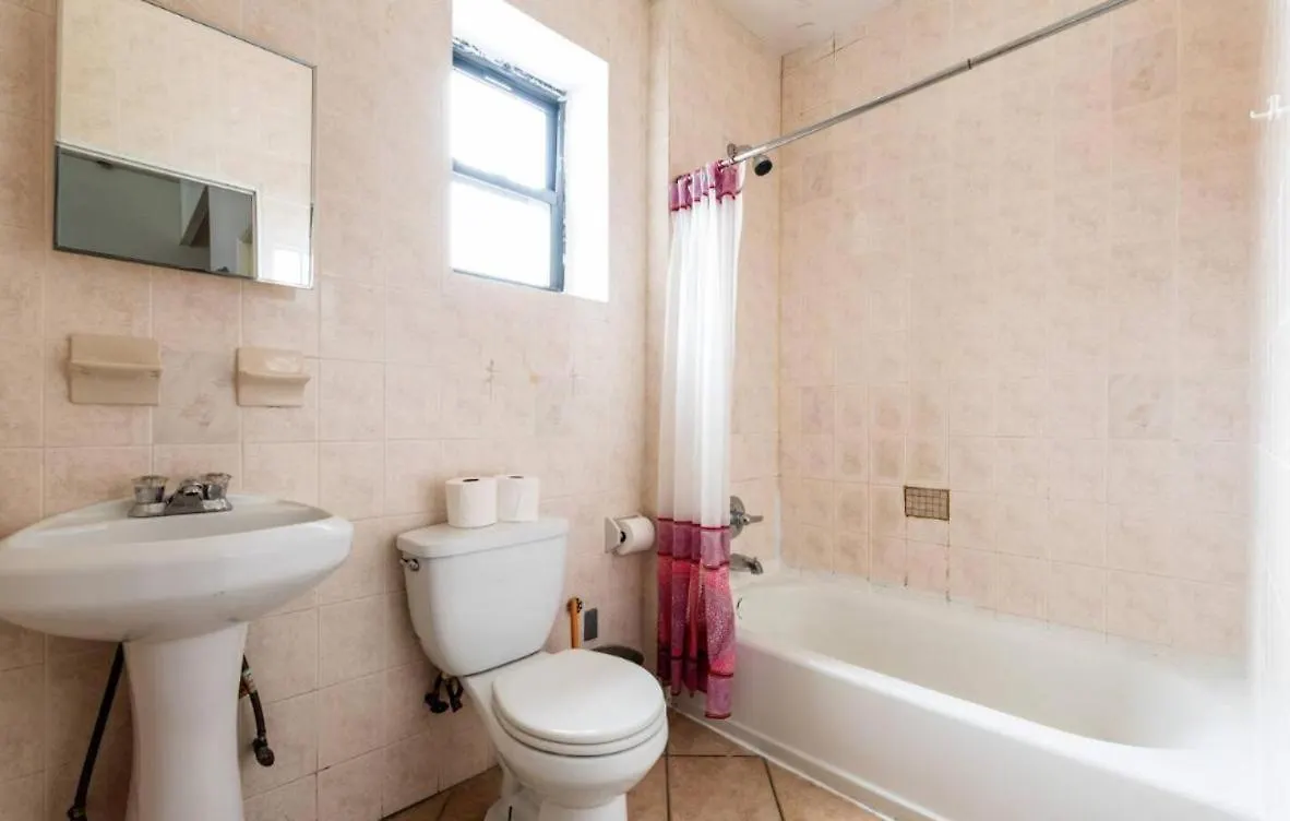 Majestic 3 Bedroom Apartment In Nyc! New York